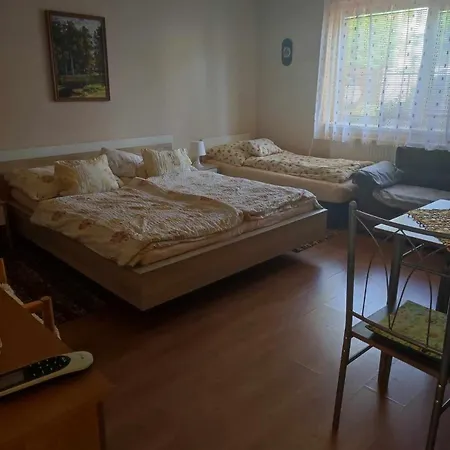 Lali * Veľký Meder