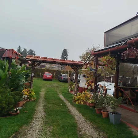 Διαμέρισμα Lali *